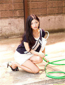 《绝品赘婿出山视频全集》
