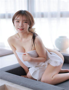 《欧美多毛》