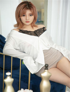 《男生堆里的女生2》